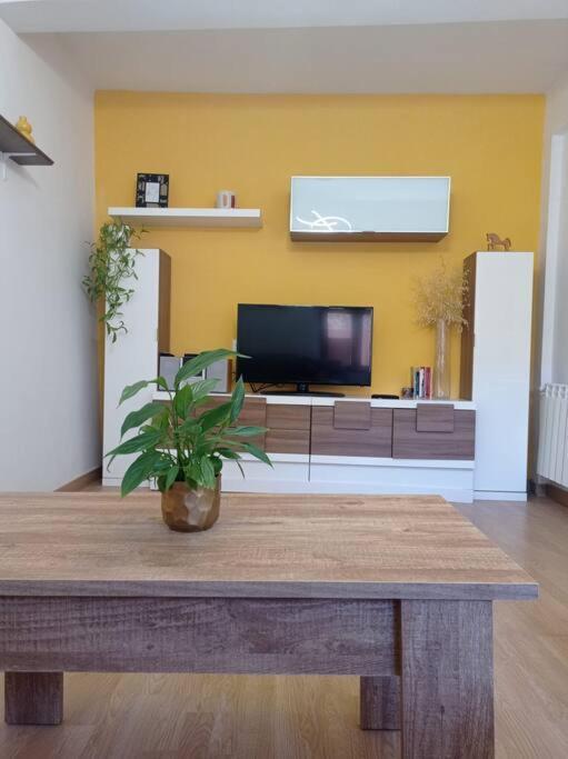 Agradable Casa Antigua Reformada Con Patio Villa Espejon Eksteriør bilde